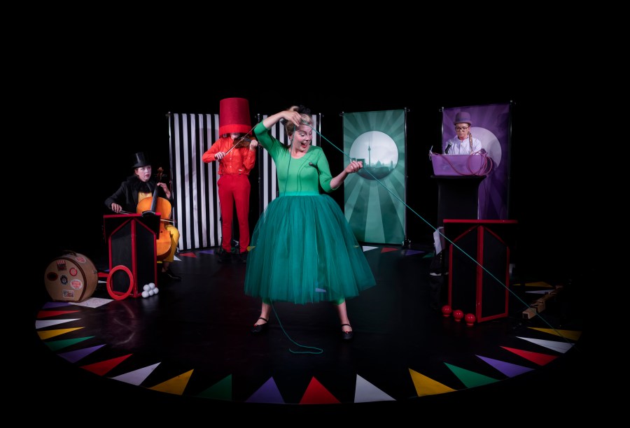 Kondens storslagna, vetenskapliga och musikaliska&nbsp;teater